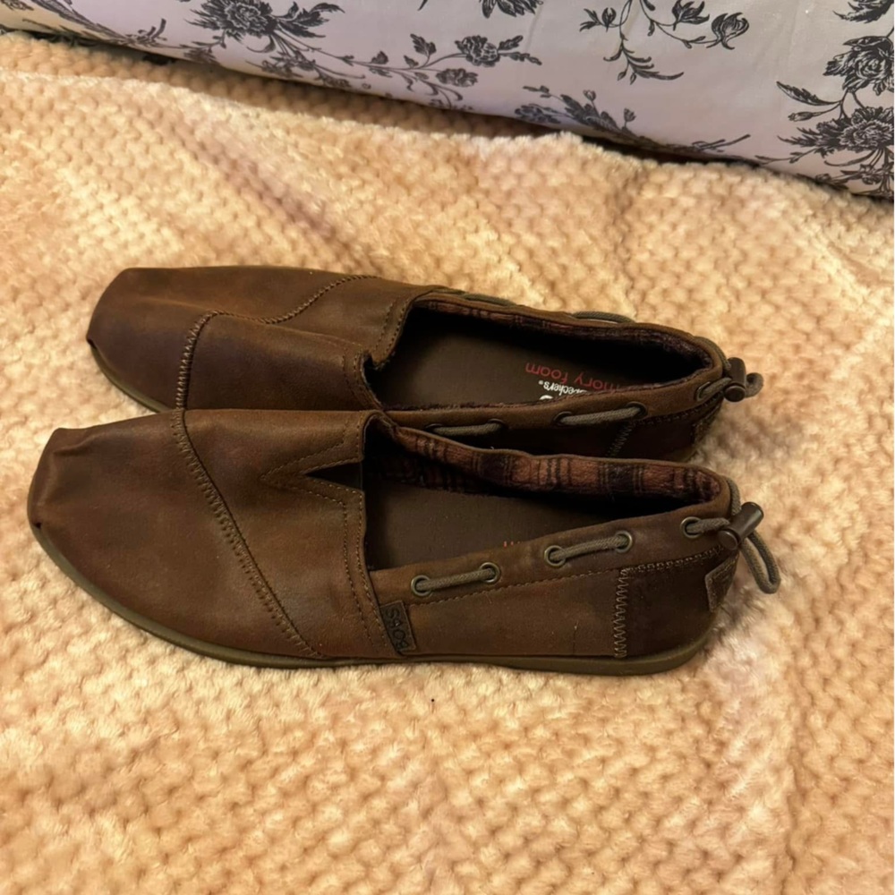 Bobs from Skechers Women’s Memory Foam Size 11